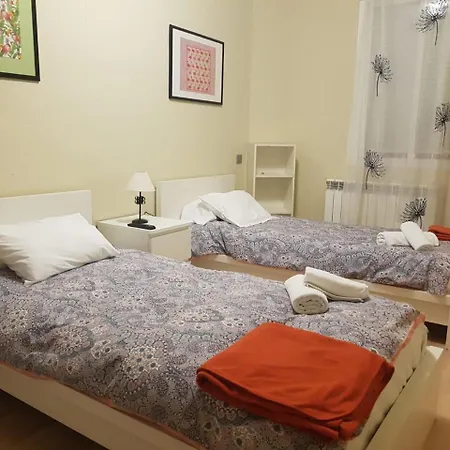 Dos Torres Varda - Espacioso Apartamento Con Parking Y Wifi Gratis Apartment *