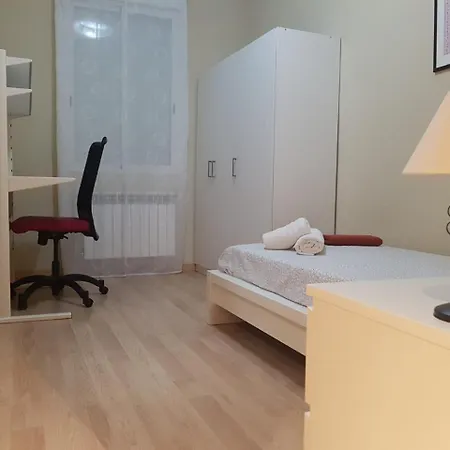 Dos Torres Varda - Espacioso Apartamento Con Parking Y Wifi Gratis Zaragoza