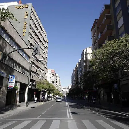 Dos Torres Varda - Espacioso Apartamento Con Parking Y Wifi Gratis